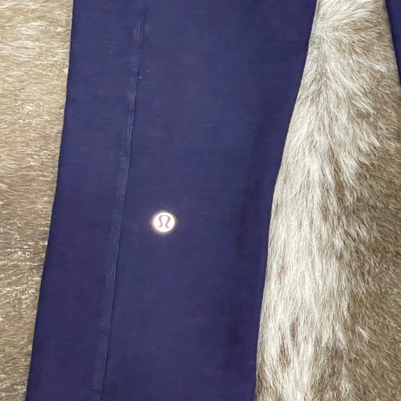 Lululemon Leggings Waist Straight Inseam Navy Blue Size 4 - Picture 8 of 9